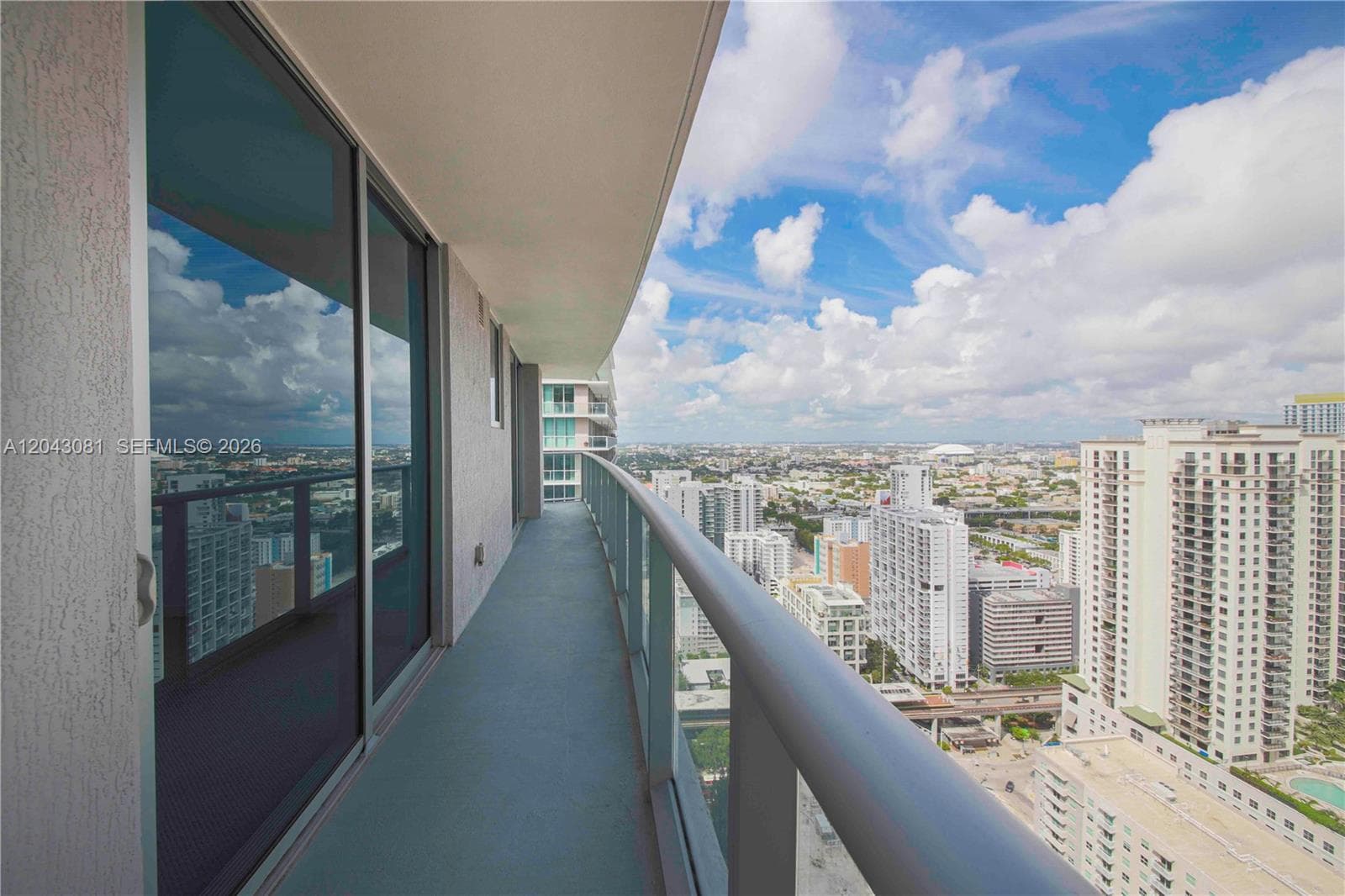1100 S Miami Ave # 3607, Miami FL 33130 photo 3