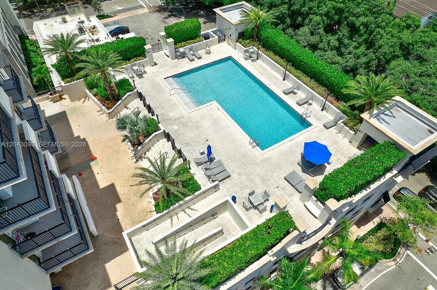 4100 Salzedo St # 502, Coral Gables FL 33146