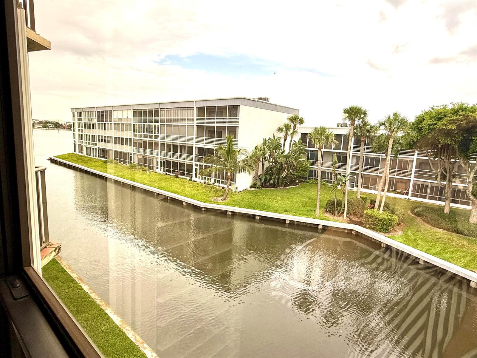 896 N Federal Highway # 325, Lantana FL 33462 photo 2