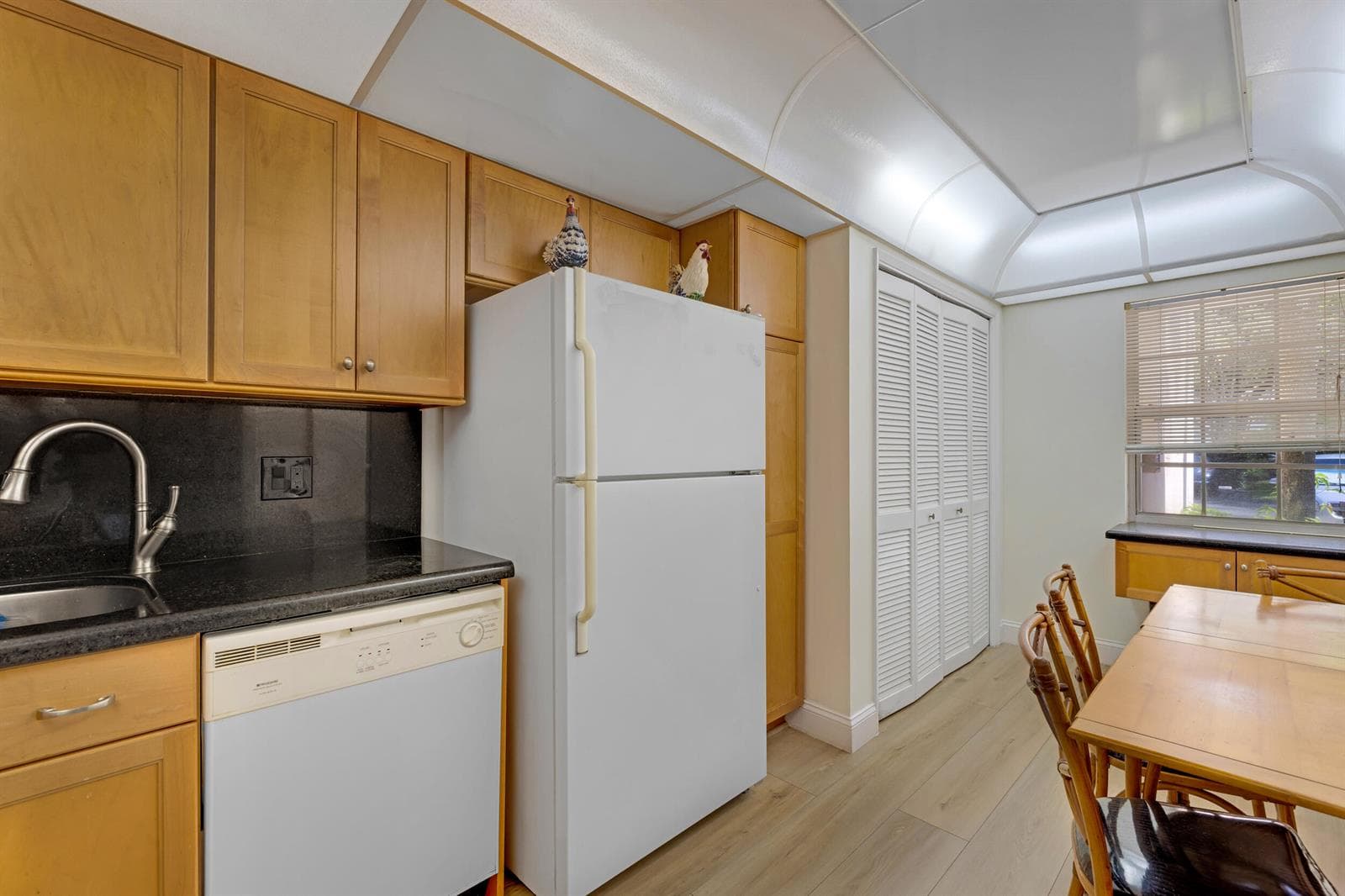 3621 Oaks Clubhouse Dr. Drive # 104, Pompano Beach FL 33069 photo 5