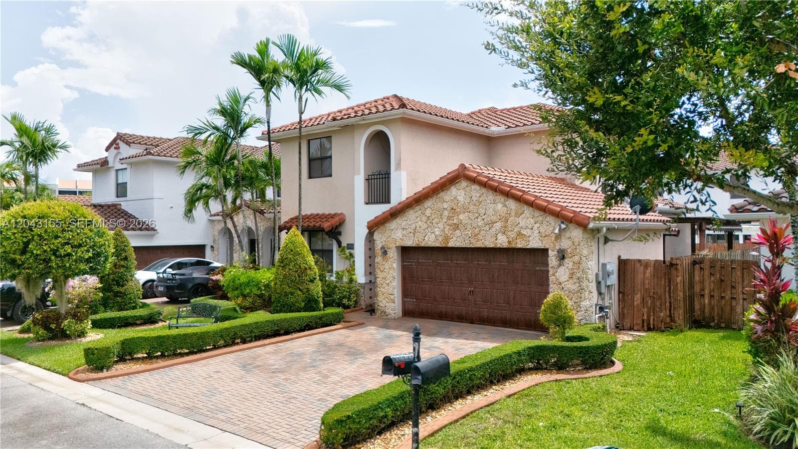 1016 NW 99th Psge # 1016, Miami, FL 33172 photo 3