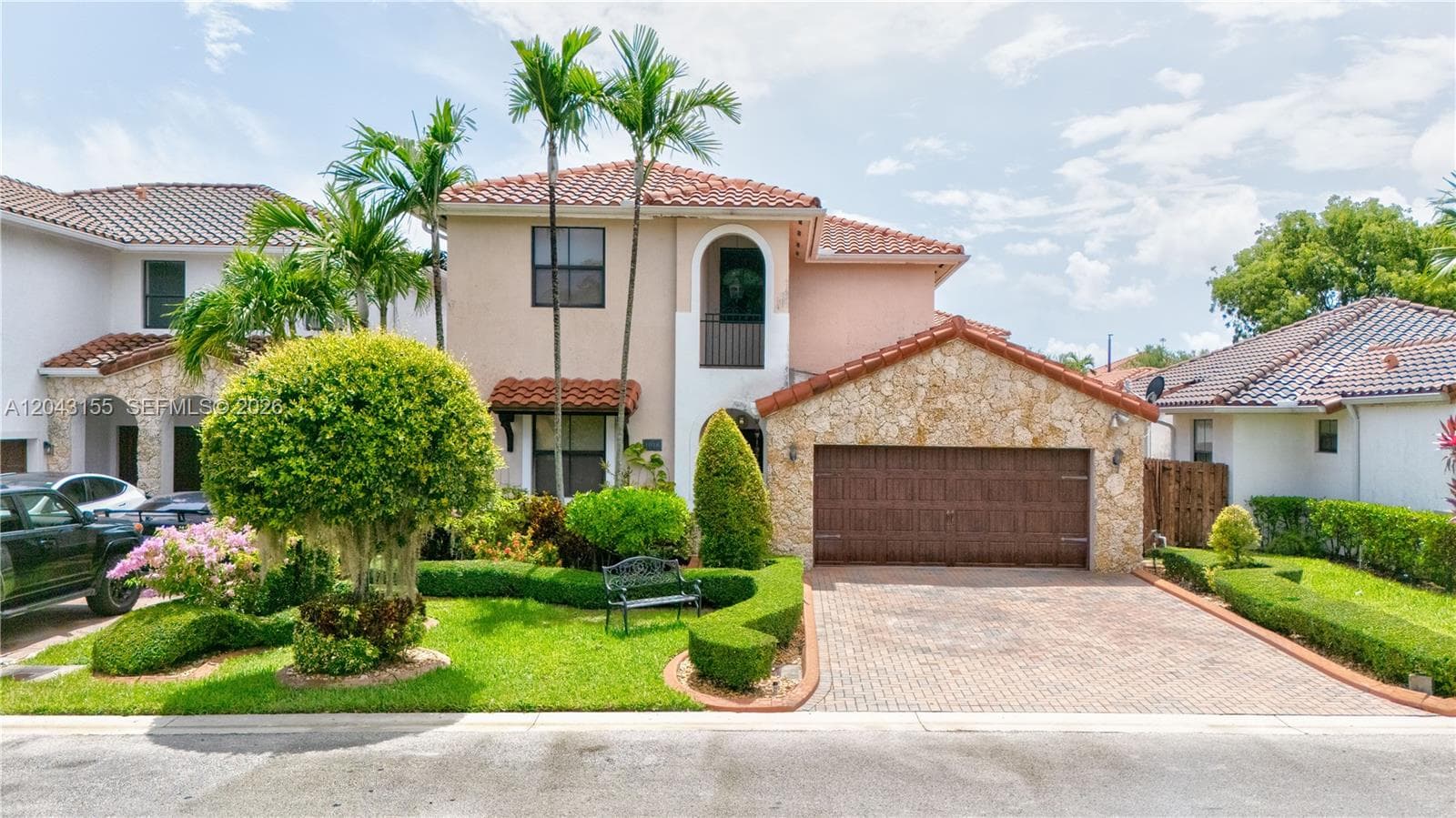 1016 NW 99th Psge # 1016, Miami, FL 33172