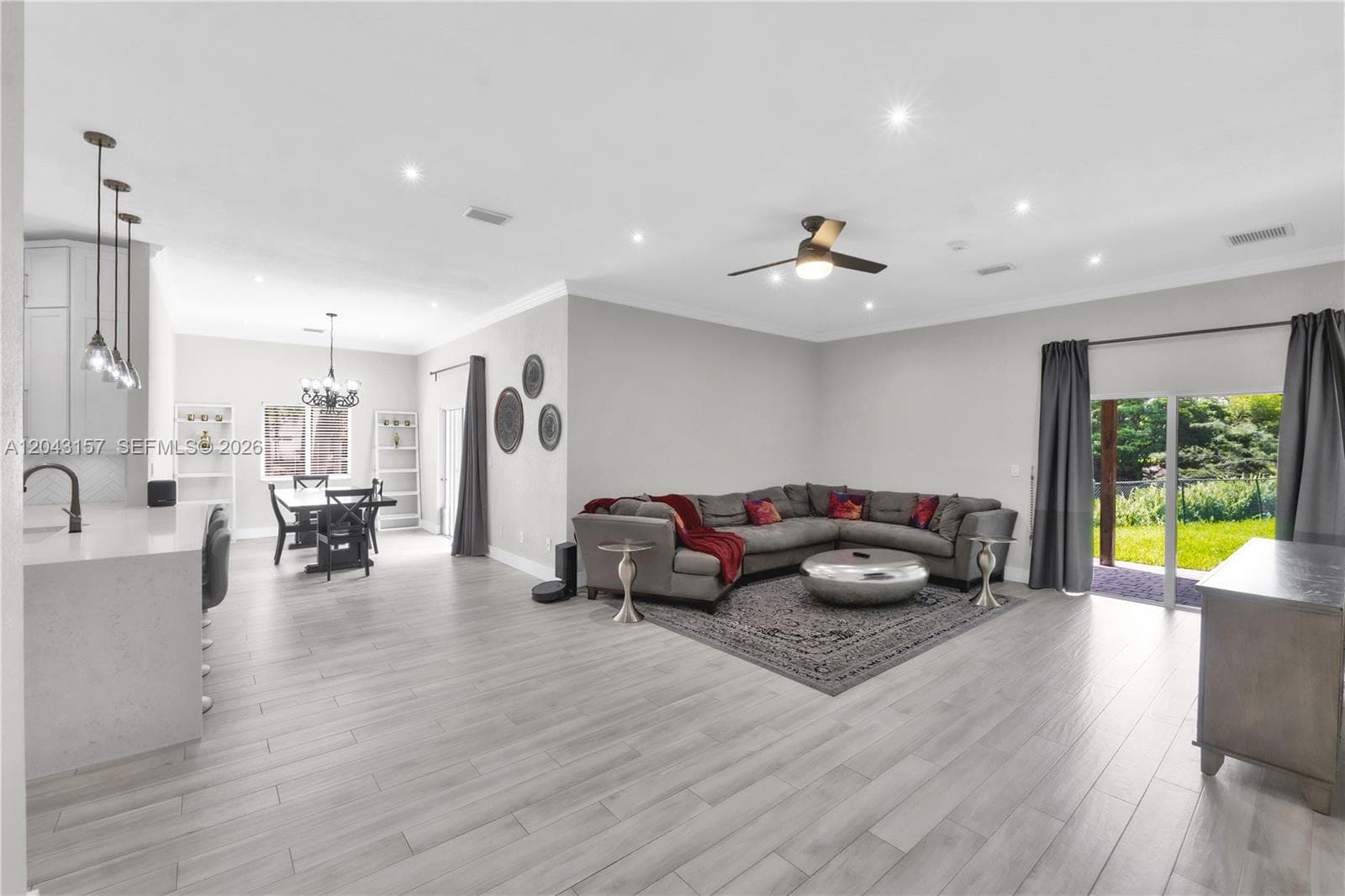720 S Old Nob Hill Rd, Plantation FL 33324 photo 5