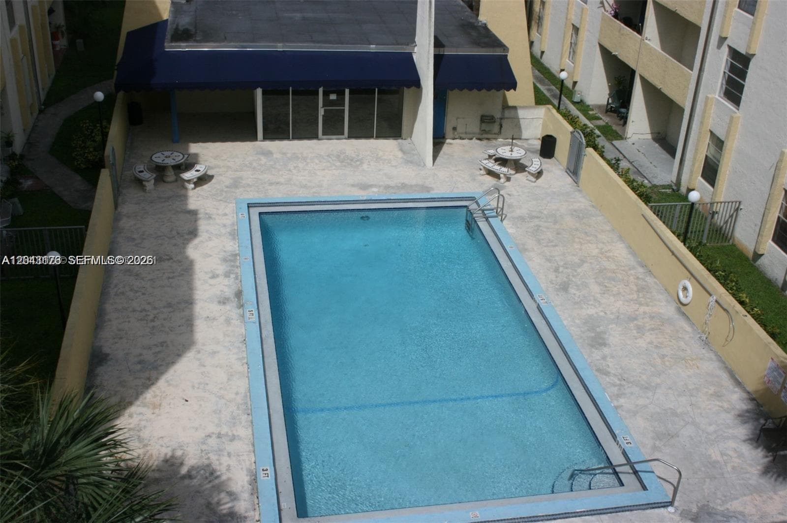 10000 NW 80th St # 2147, Hialeah Gardens FL 33016 photo 2