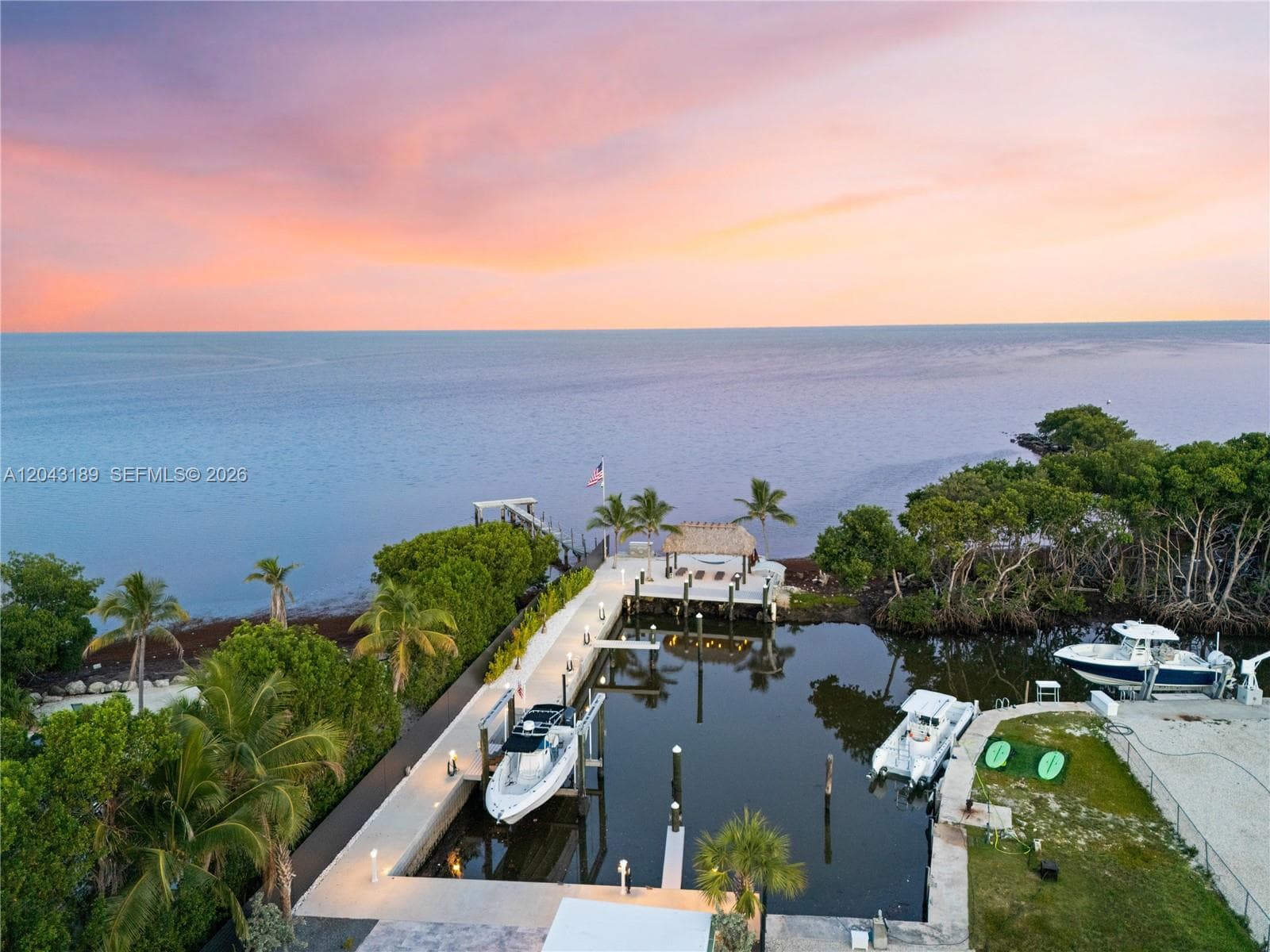 16 Seaside Ave, Key Largo FL 33037 photo 3
