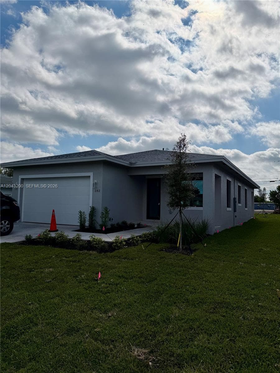 282 SW 2nd Ct, Deerfield Beach FL 33441 photo 4