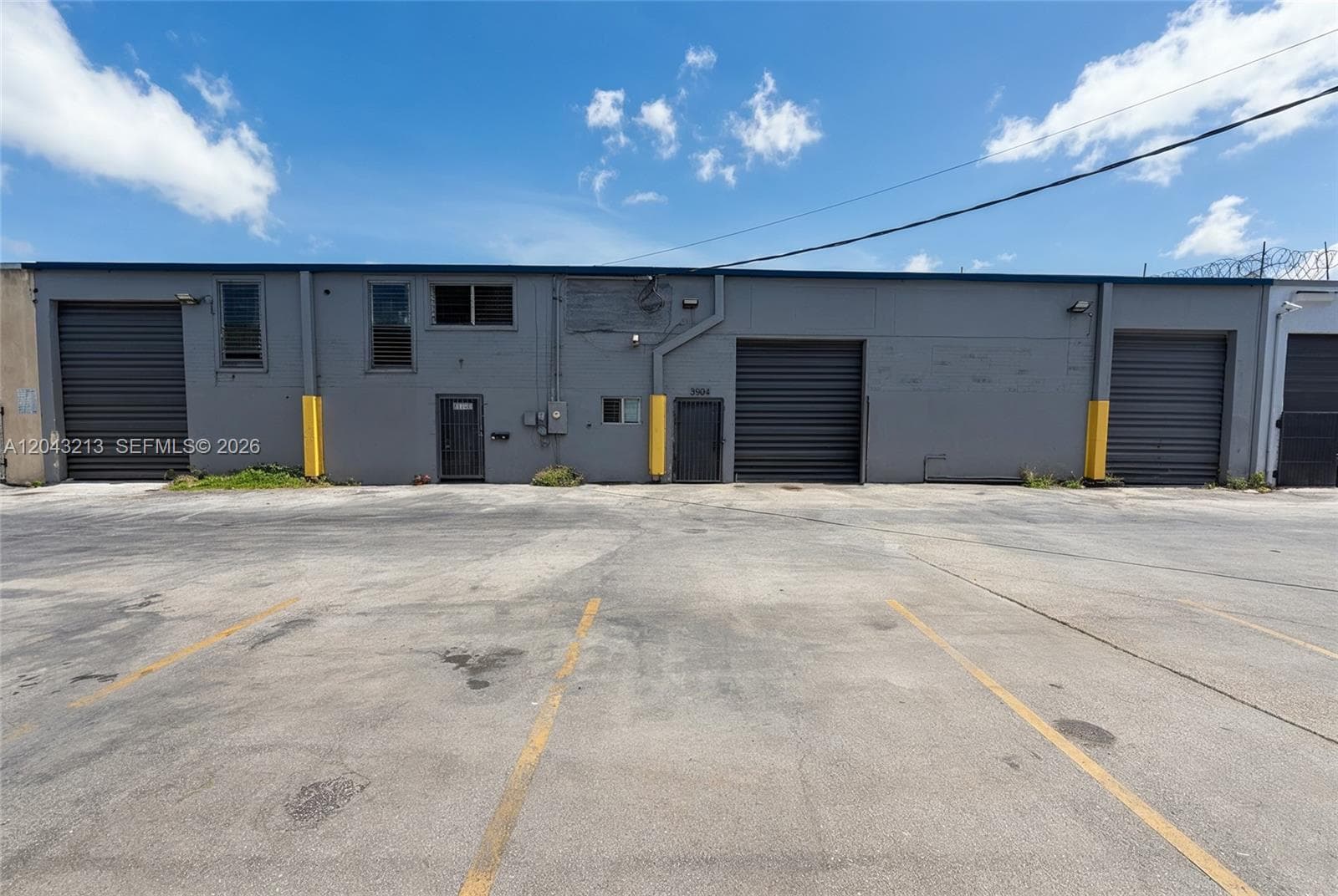 3904 NW 32nd Ave, Miami FL 33142 photo 4