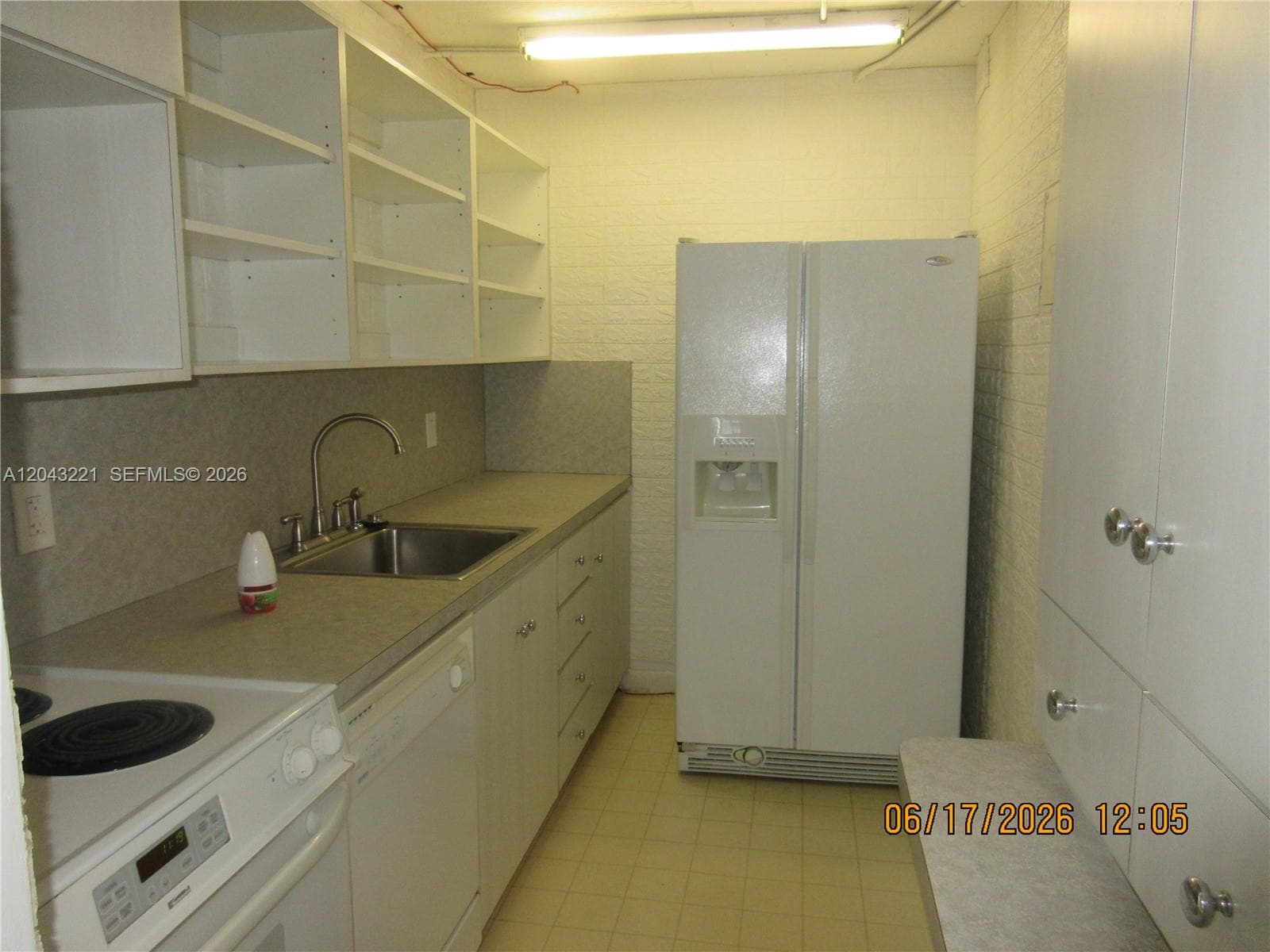 1230 NE 139th St # 309, North Miami FL 33161 photo 5
