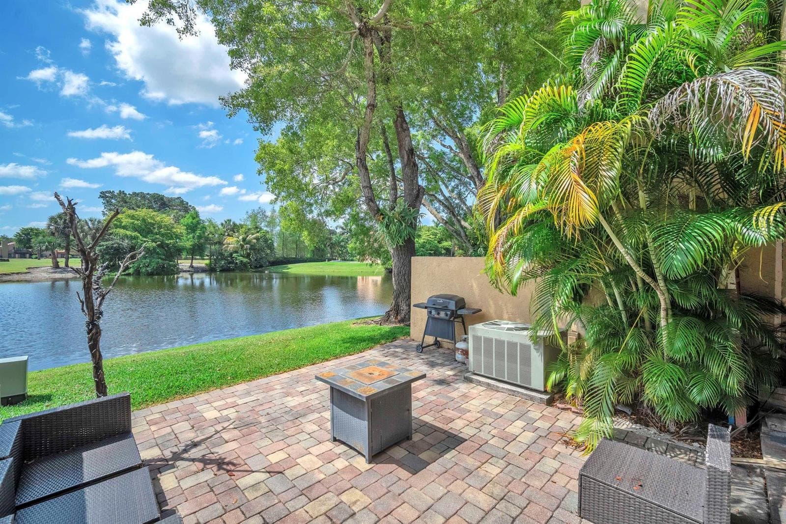 740 E Coco Plum Circle # 3, Plantation FL 33324 photo 4