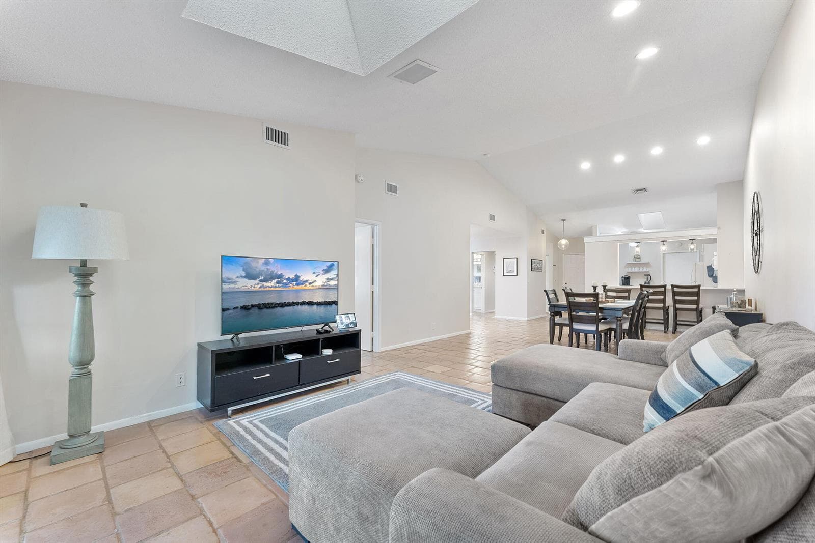 5861 Sunswept Lane # B, Boynton Beach FL 33437