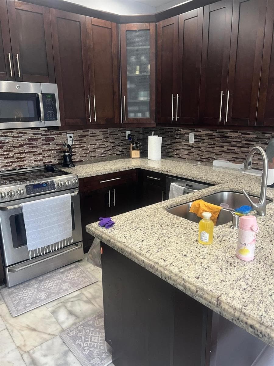 4301 SW 160th Ave # 215, Miramar FL 33027 photo 5