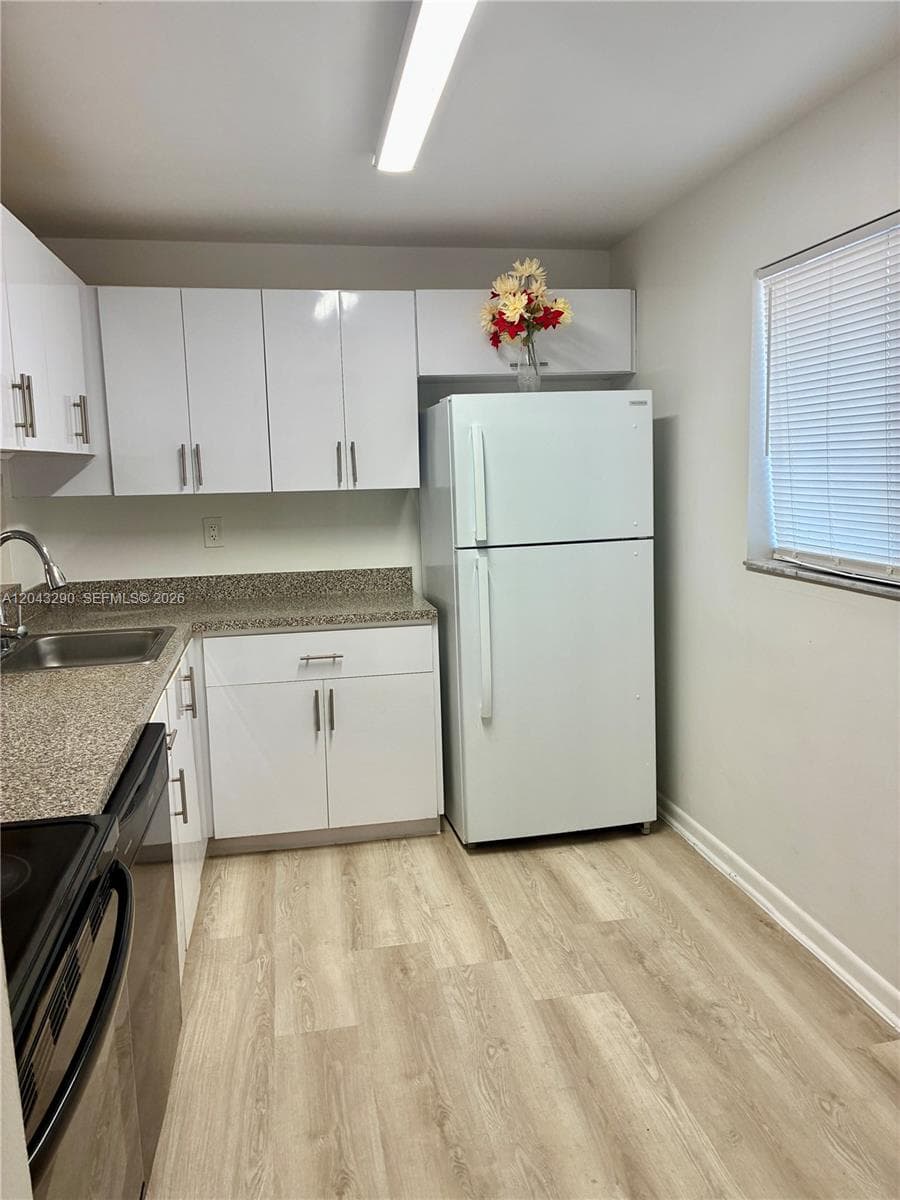 8420 SW 133rd Ave Rd # 422, Miami, FL 33183 photo 2