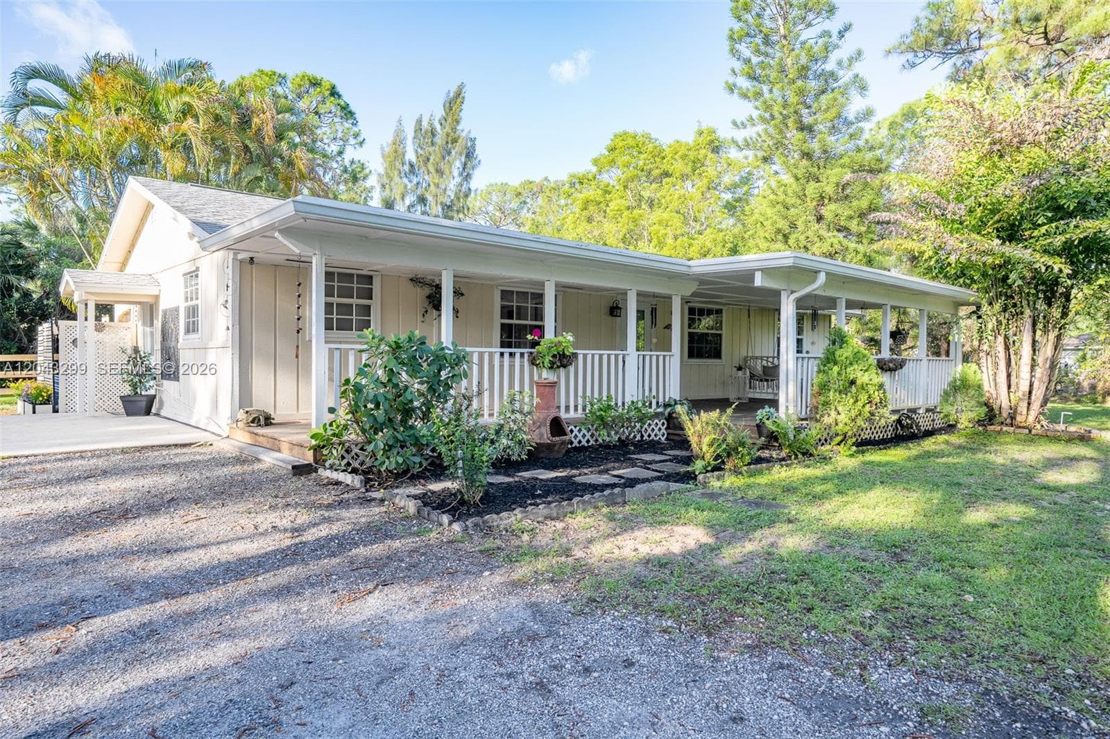 15160 Scotts Pl, Loxahatchee FL 33470