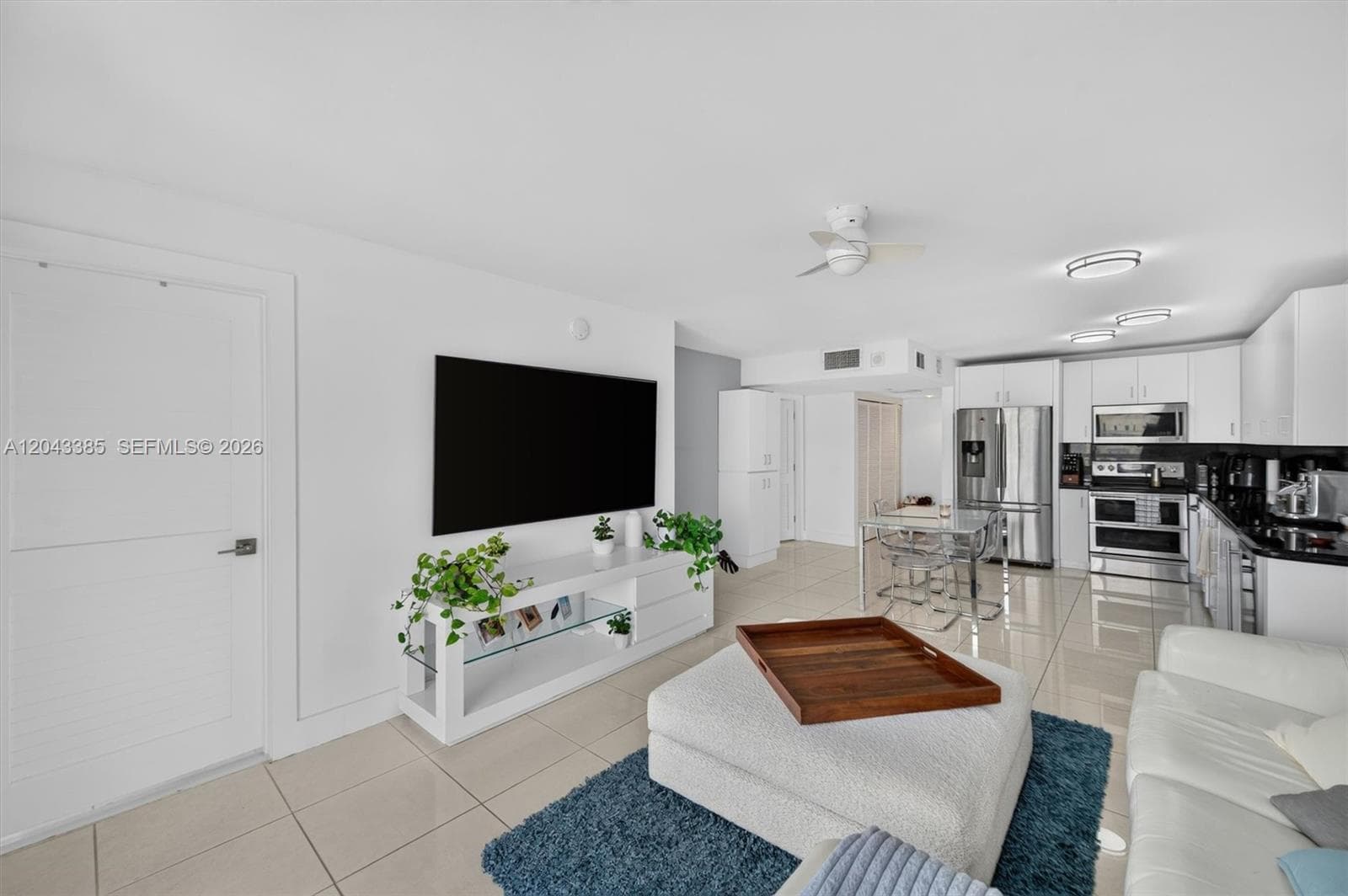 401 Ocean Dr # 1001, Miami Beach FL 33139 photo 5