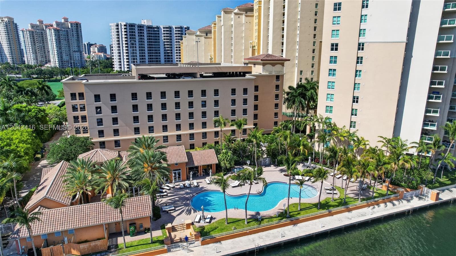 3330 NE 190th St # 718, Aventura FL 33180 photo 3