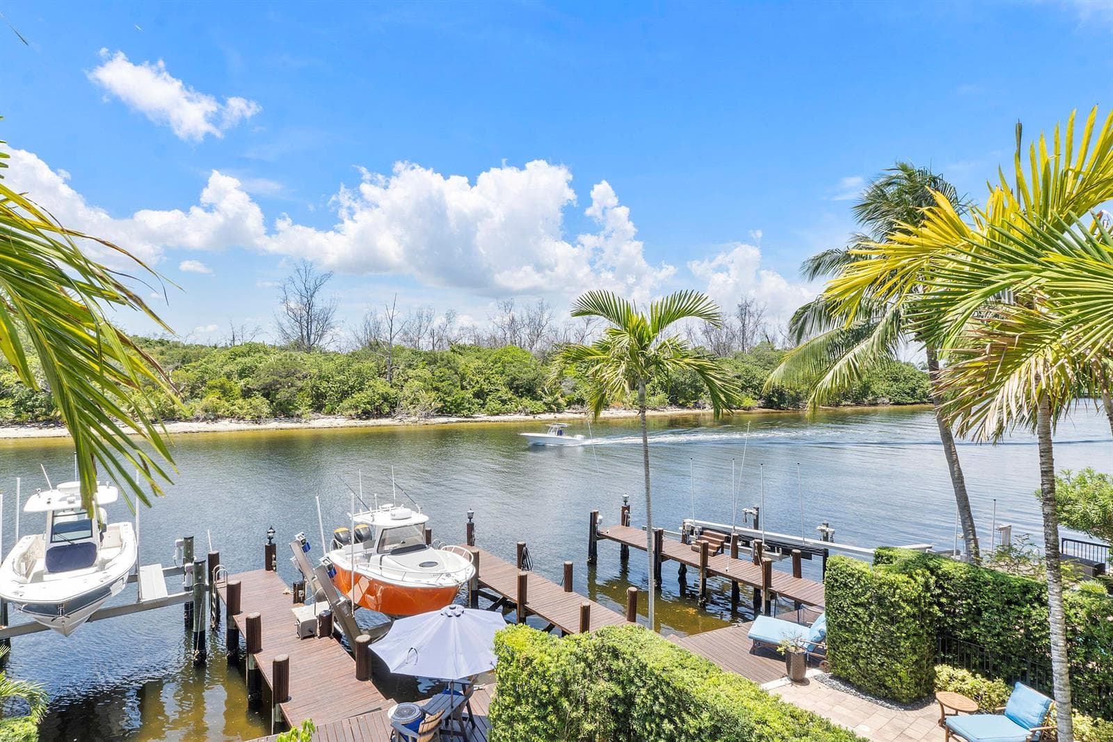 449 NE 19th Avenue, Deerfield Beach FL 33441 photo 4