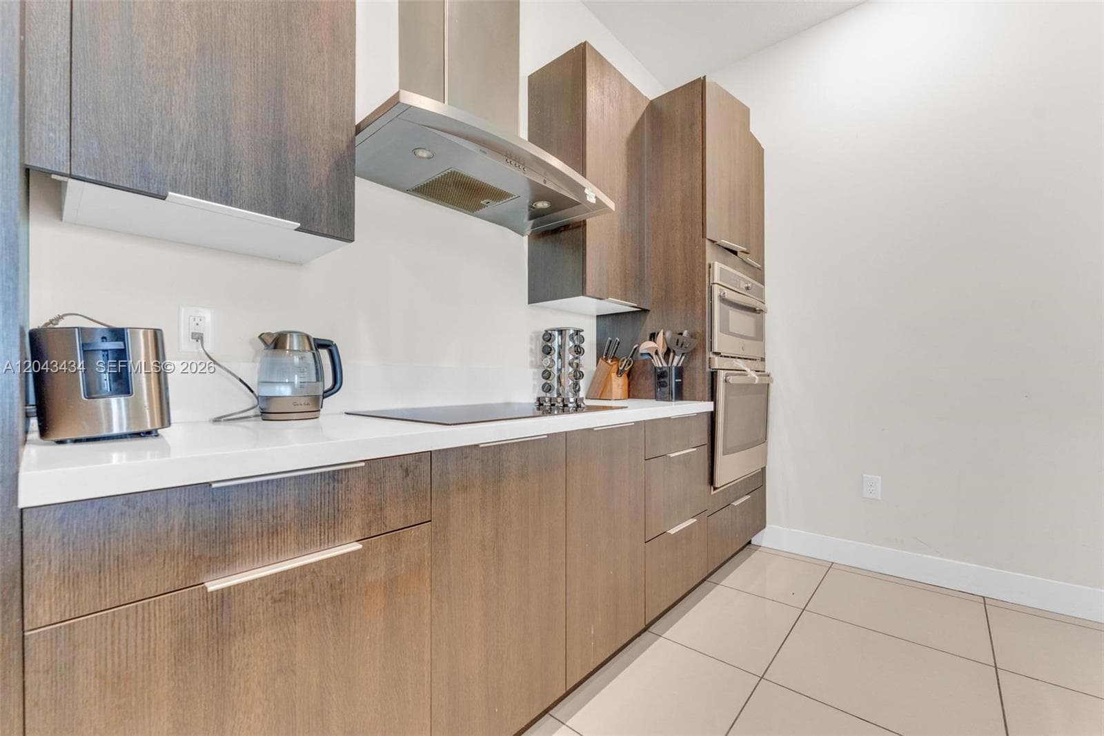 8822 NW 161st Ter, Miami Lakes FL 33018 photo 4