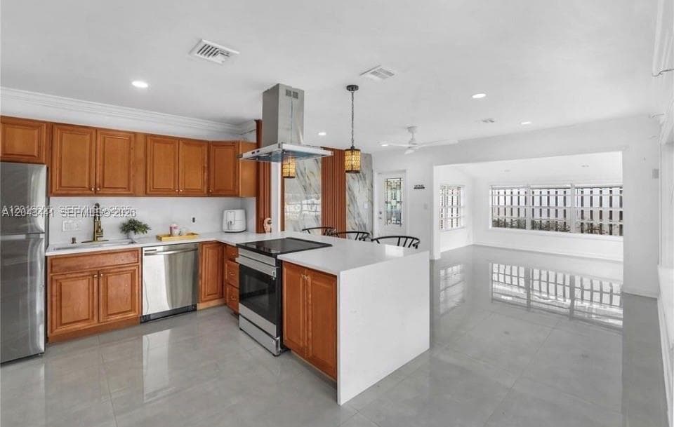 2718 Sherman St, Hollywood FL 33020 photo 4