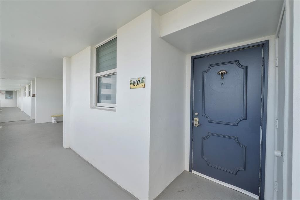 3100 NE 49th Street # 807, Fort Lauderdale, FL 33308 photo 2