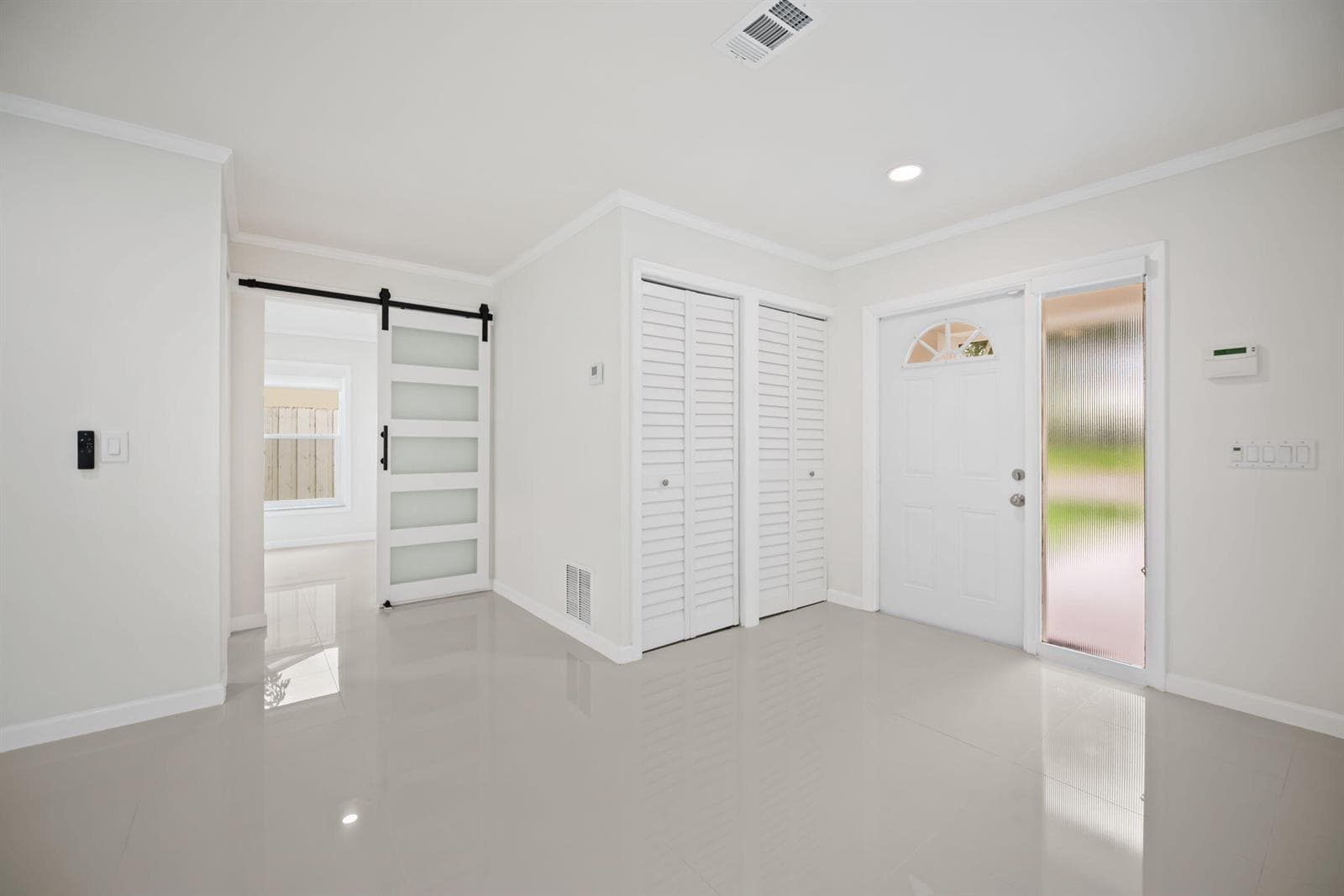 561 SW 168th Terrace, Weston FL 33326 photo 3