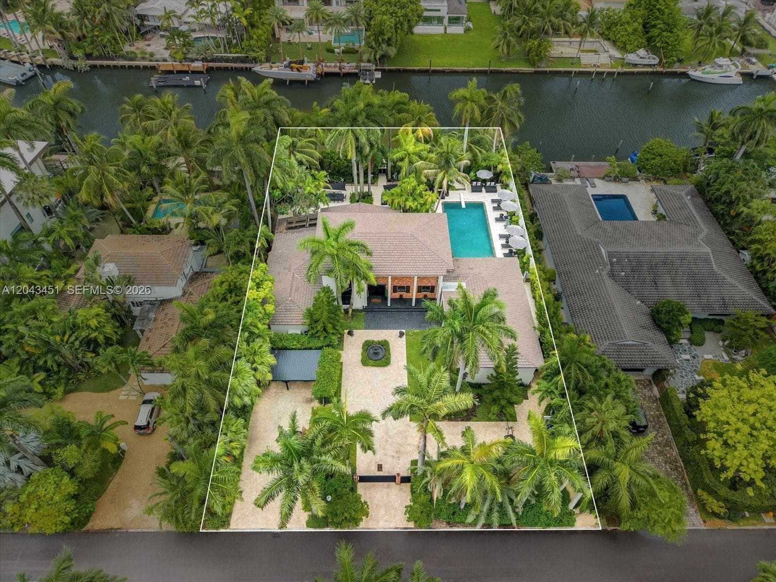 980 Belle Meade Island DR, Miami FL 33138 photo 2