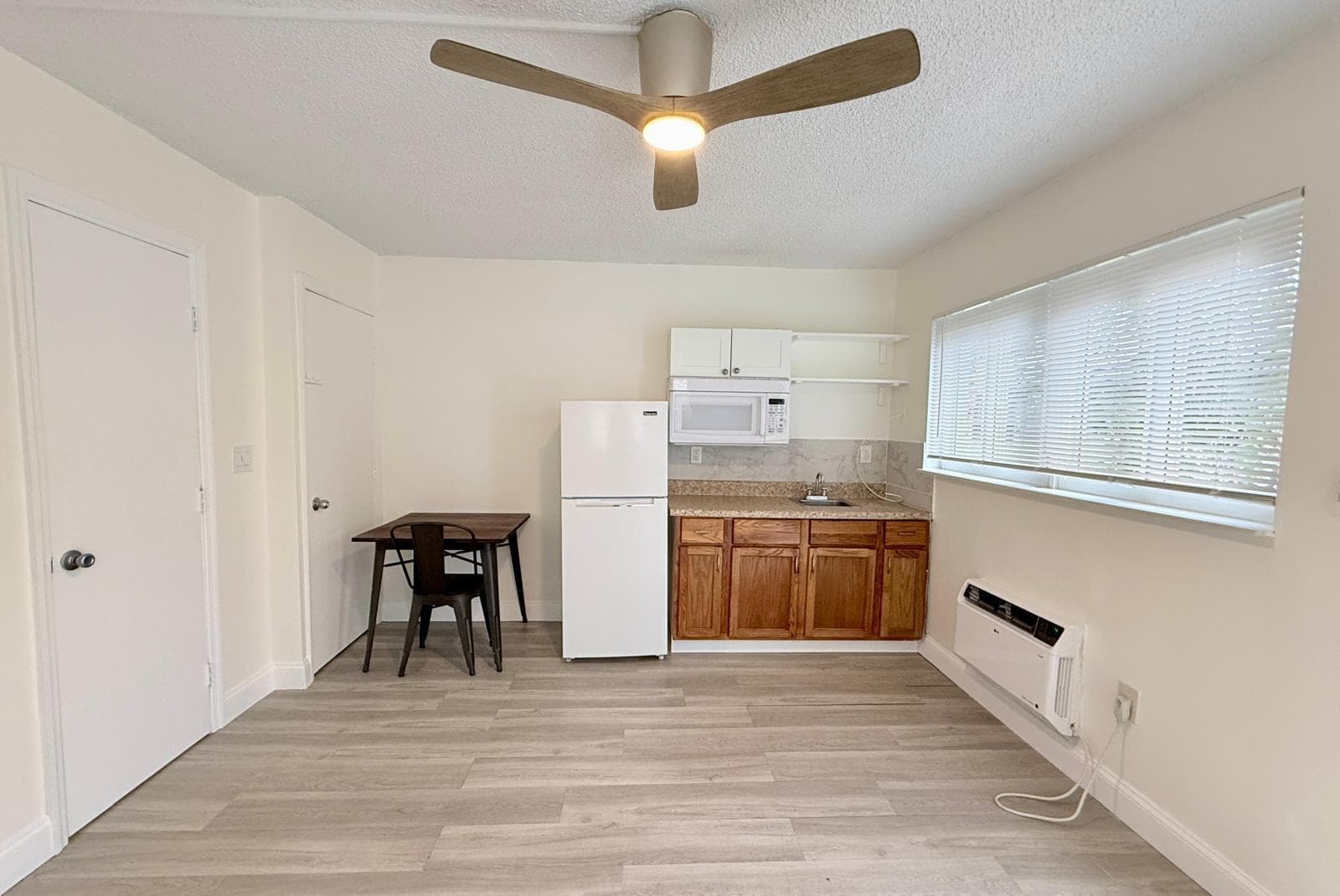 820 NE 17th Avenue # 4b, Fort Lauderdale FL 33304 photo 2