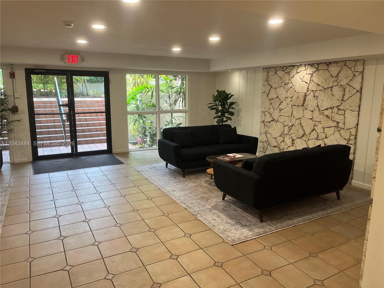 1205 Mariposa Ave # 428, Coral Gables FL 33146 photo 4