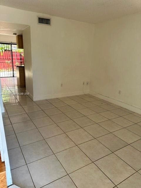 1819 SW 107th Ave # 1904, Miami FL 33165 photo 4