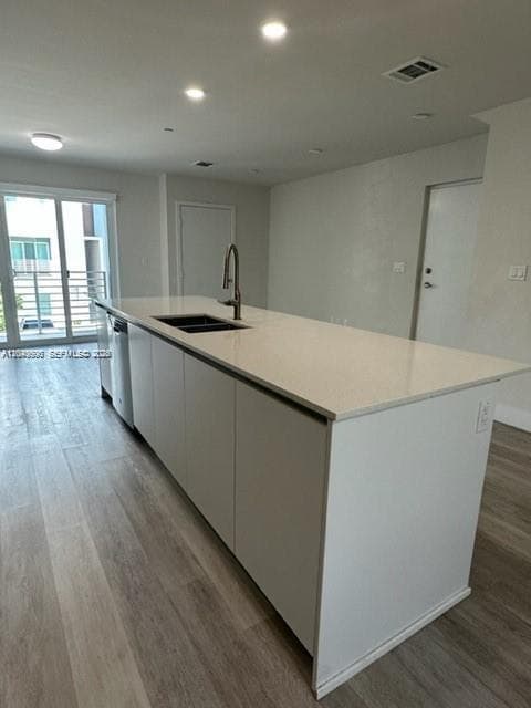 2561 NE 193rd St # 1208, Miami FL 33180 photo 5