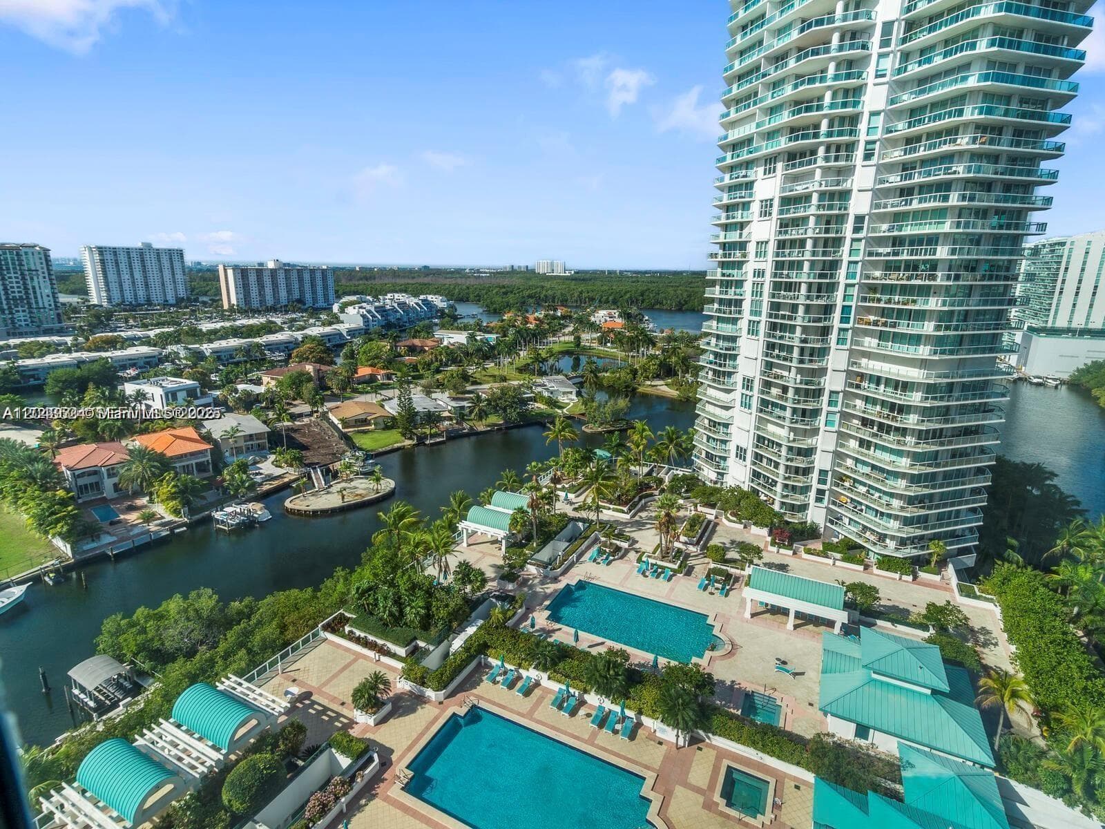 16400 Collins Ave # 942, Sunny Isles Beach FL 33160 photo 2