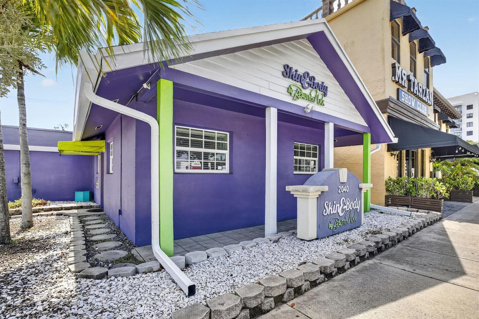 2040 Polk Street, Hollywood FL 33020 photo 2