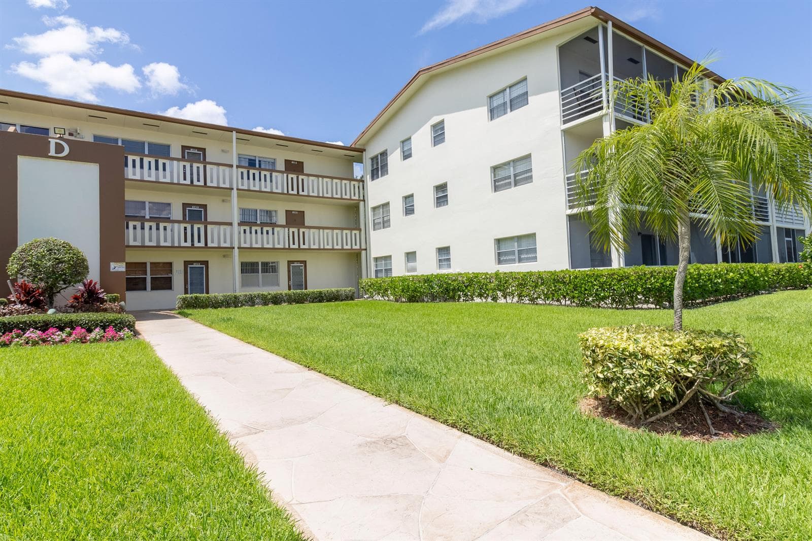 158 Mansfield D Drive, Boca Raton FL 33434 photo 2