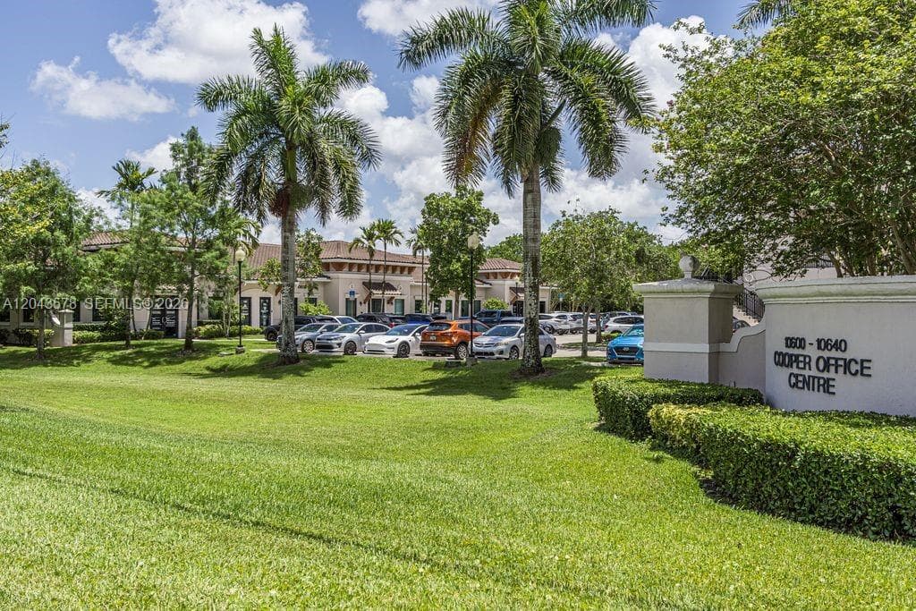 10600 Griffin Rd # A-105, Cooper City FL 33328 photo 3