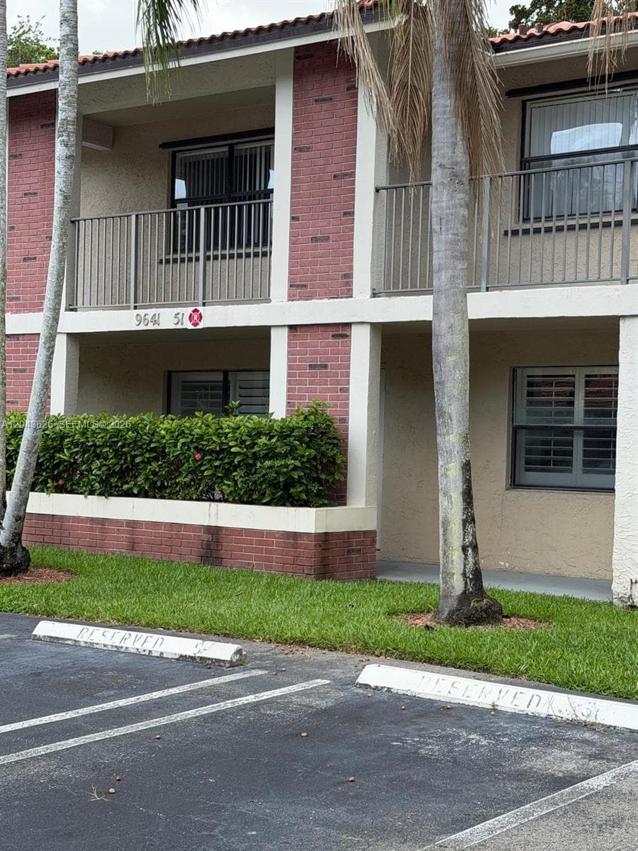 9643 NW 4th St # 5B, Coral Springs, FL 33071 photo 3