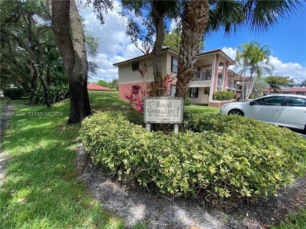 9643 NW 4th St # 5B, Coral Springs FL 33071