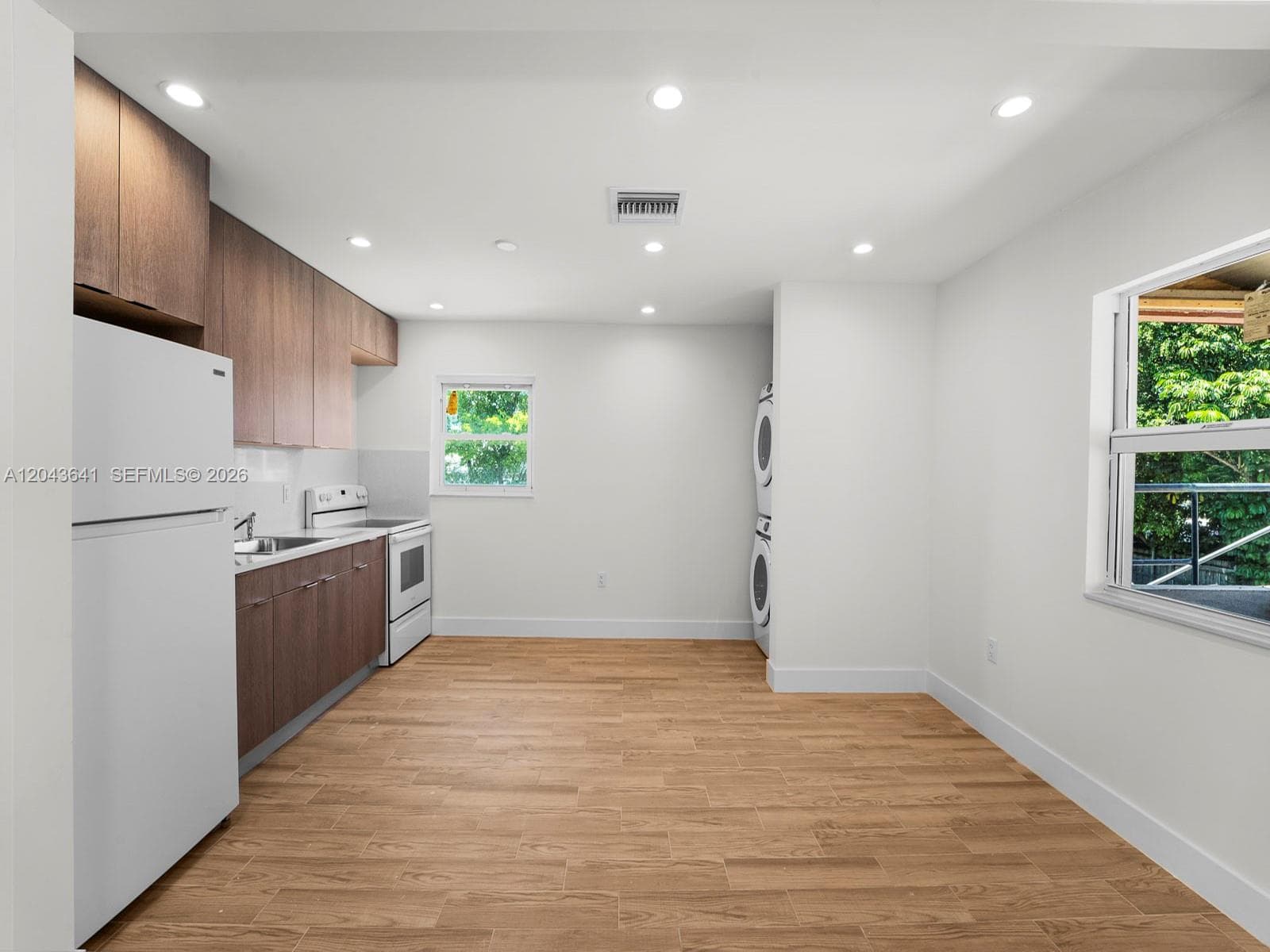 238 NW 41st Ave # 0, Miami, FL 33126 photo 3