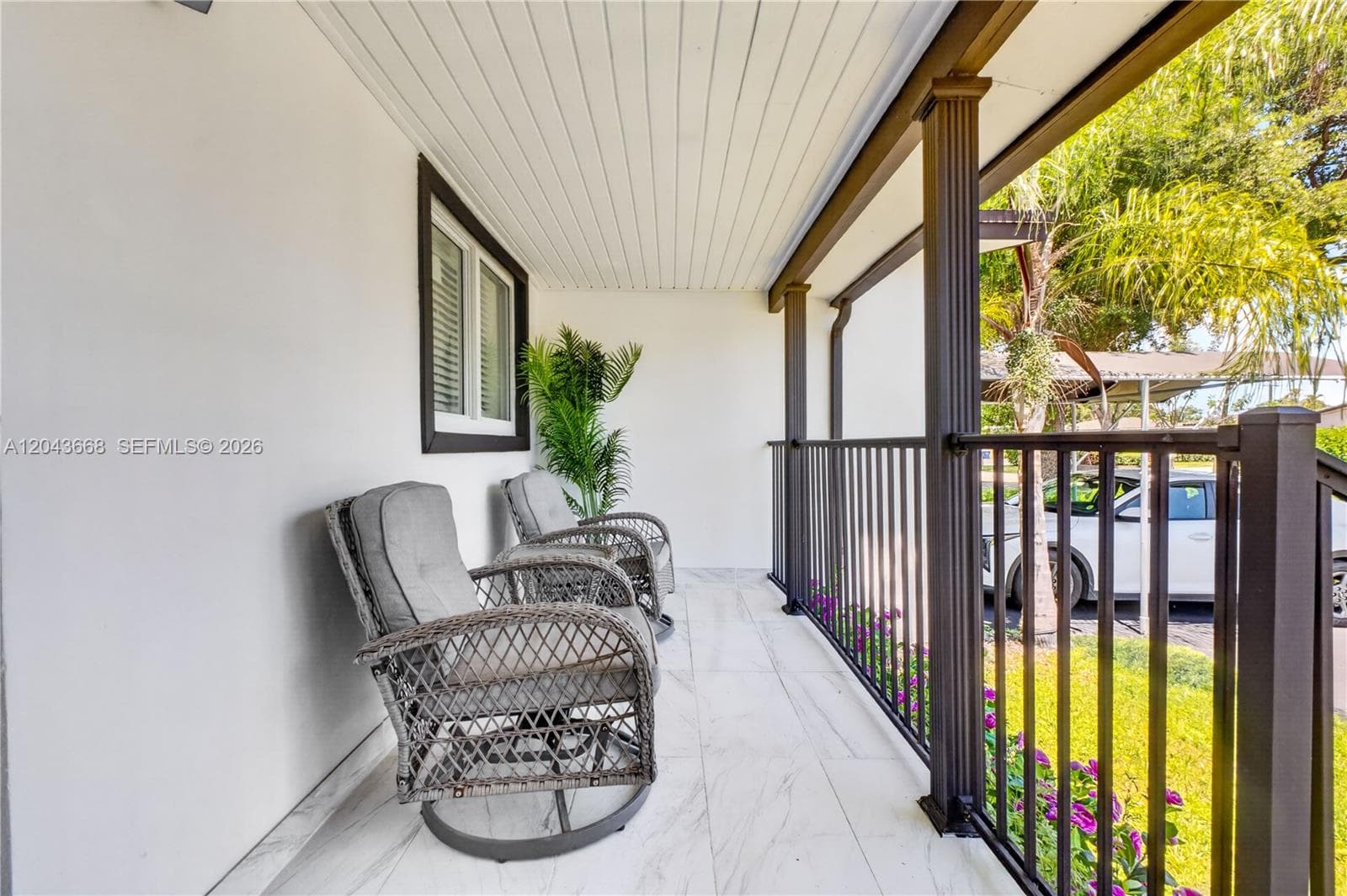 1912 N 42nd Ave, Hollywood FL 33021 photo 2