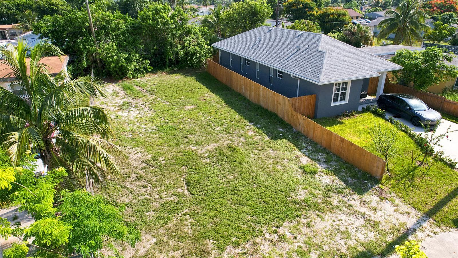 1141 Peak Road, Lake Worth FL 33462 photo 2