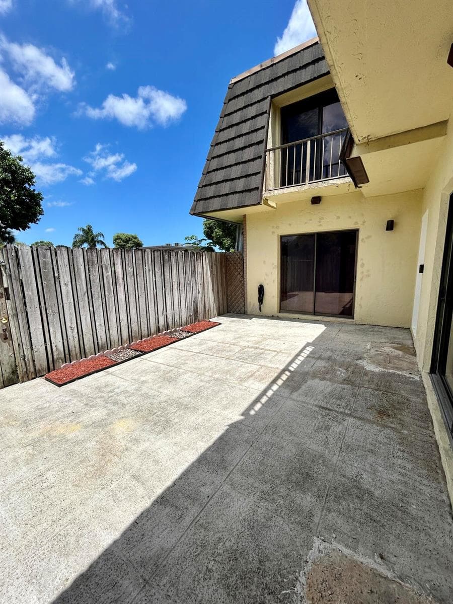 4606 Cherry Road, West Palm Beach FL 33417 photo 2