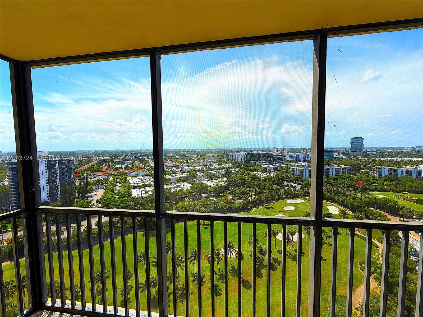 20335 W Country Club Dr # 2210, Aventura FL 33180 photo 2