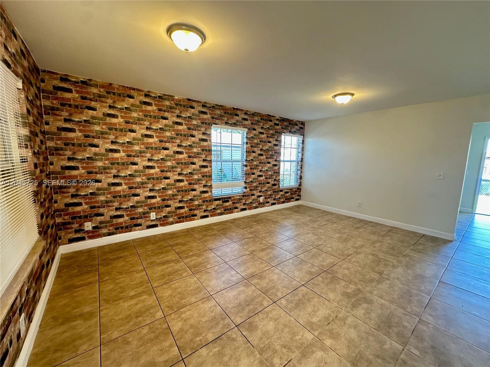 2235 Farragut St, Hollywood FL 33020 photo 2