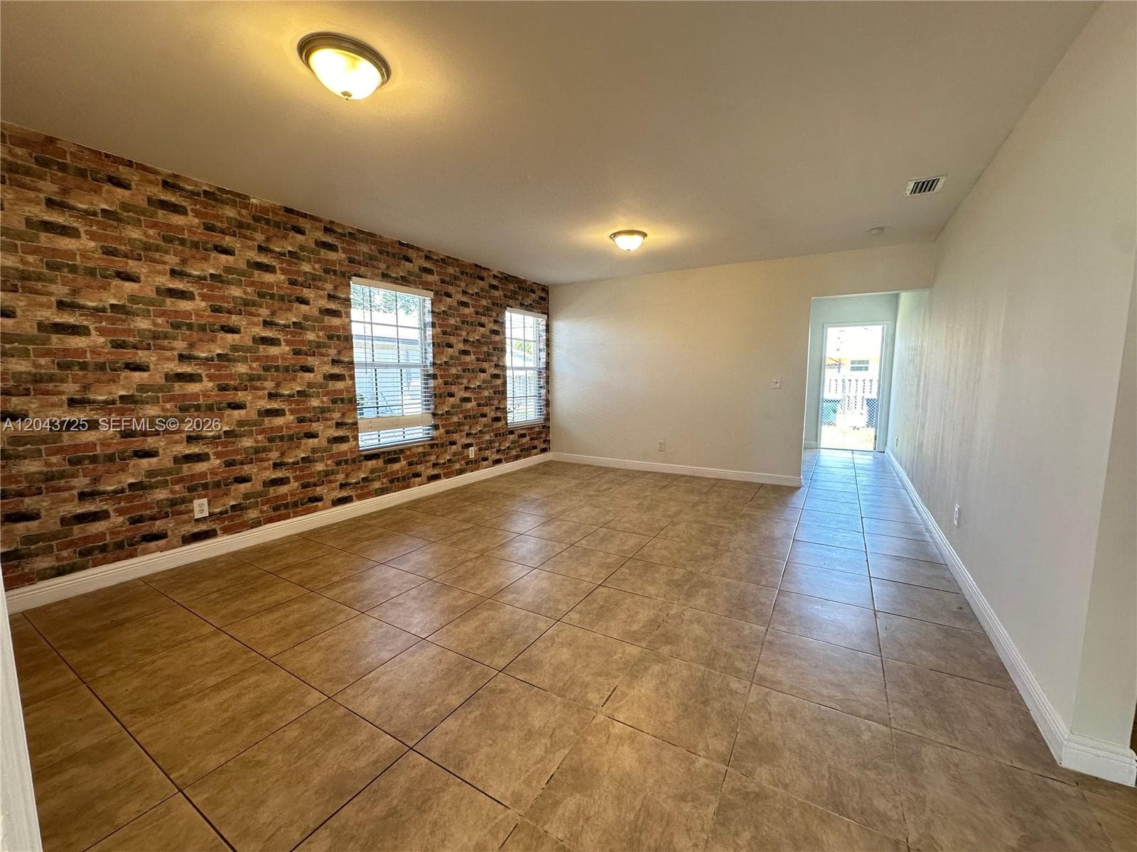 2235 Farragut St, Hollywood FL 33020