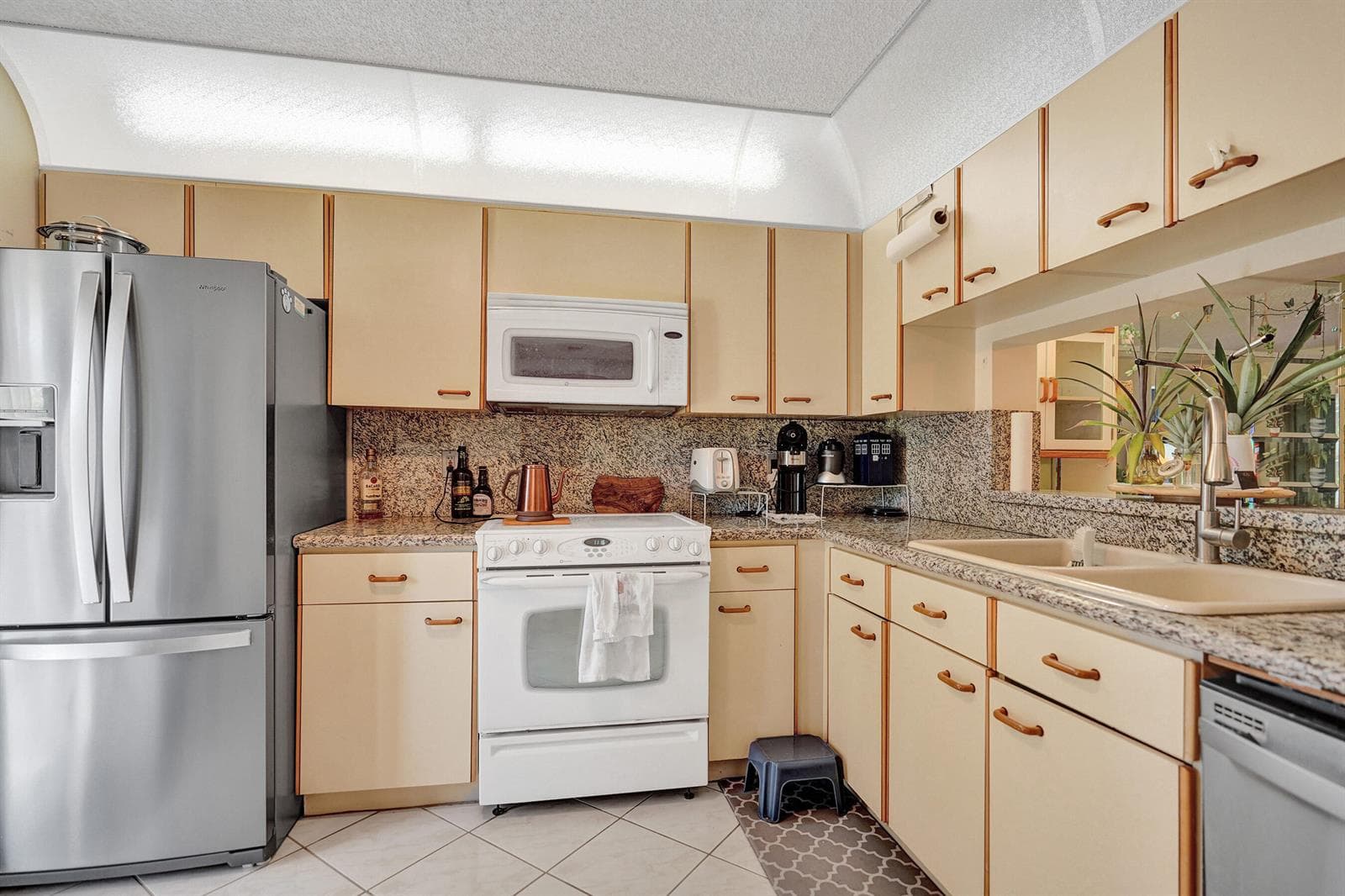 5201 W Club Circle # 103, Boca Raton FL 33431 photo 2