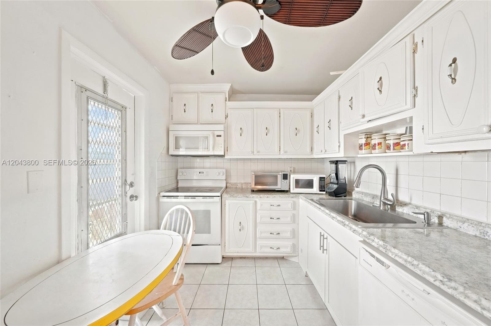 4141 NW 44th Ave # 321, Lauderdale Lakes FL 33319 photo 3
