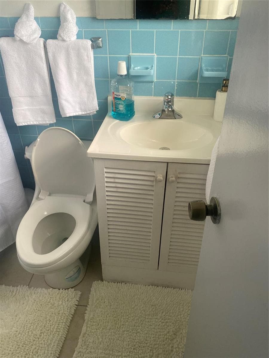 6424 Buchanan Street, Hollywood FL 33024 photo 5