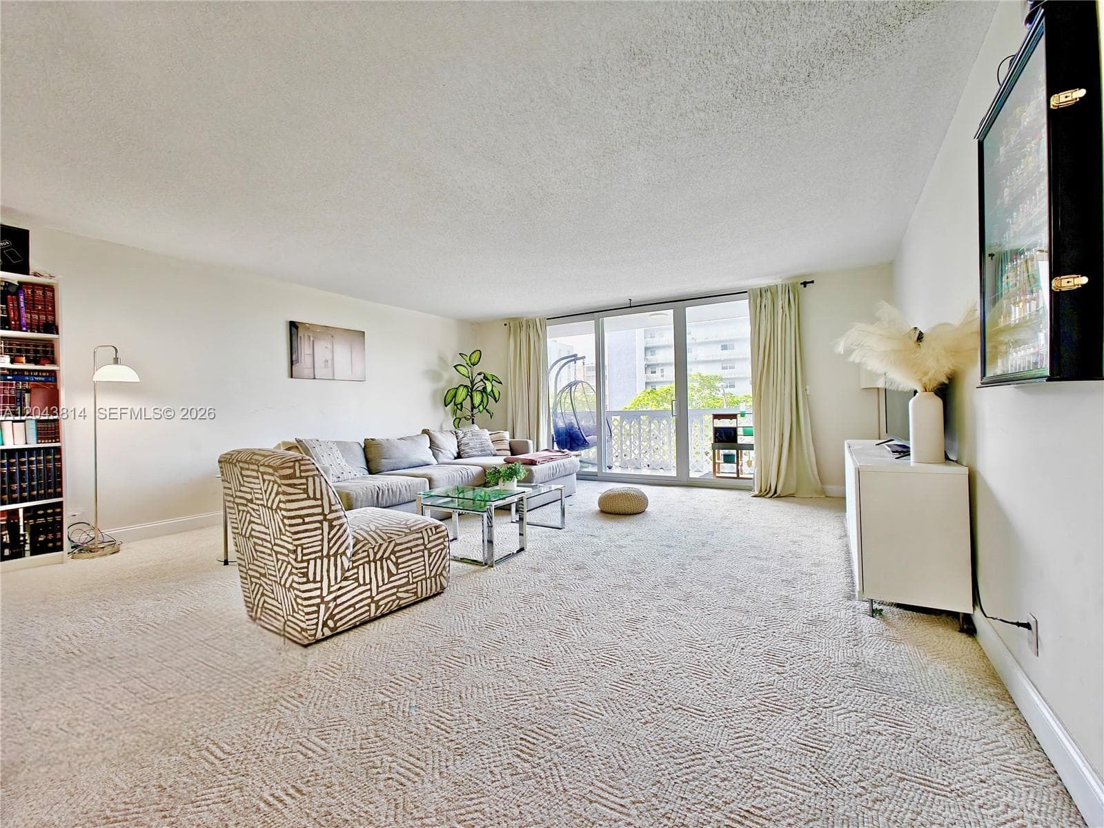 400 NE 12th Ave # 306, Hallandale Beach FL 33009