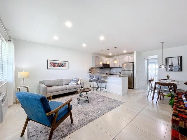 410 Chatham T, West Palm Beach FL 33417 photo 5
