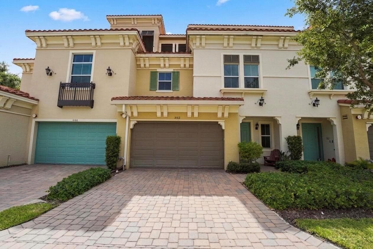 3162 NW 124th Way, Sunrise FL 33323