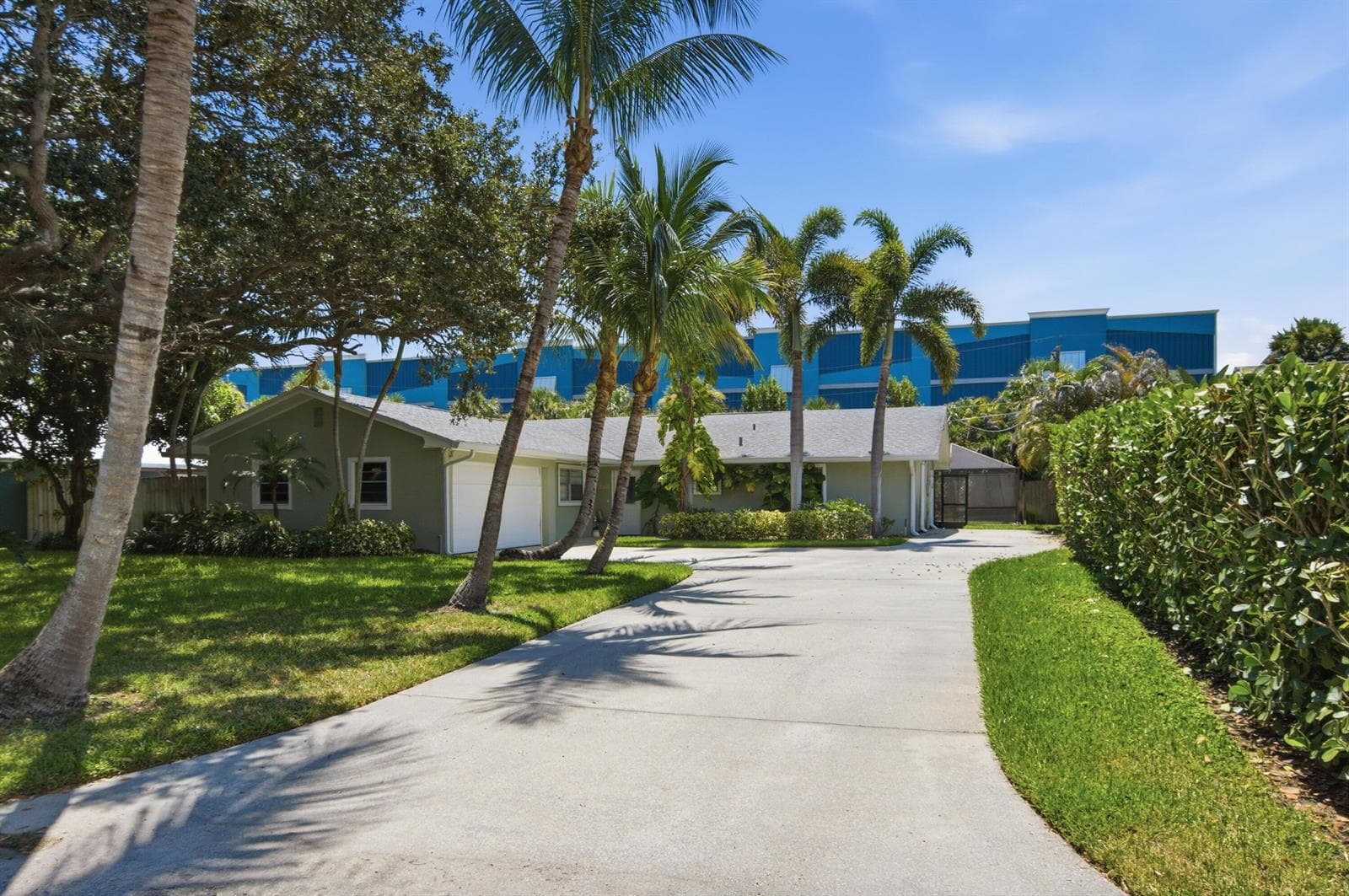 4796 SE Manatee Terrace, Stuart FL 34997 photo 3