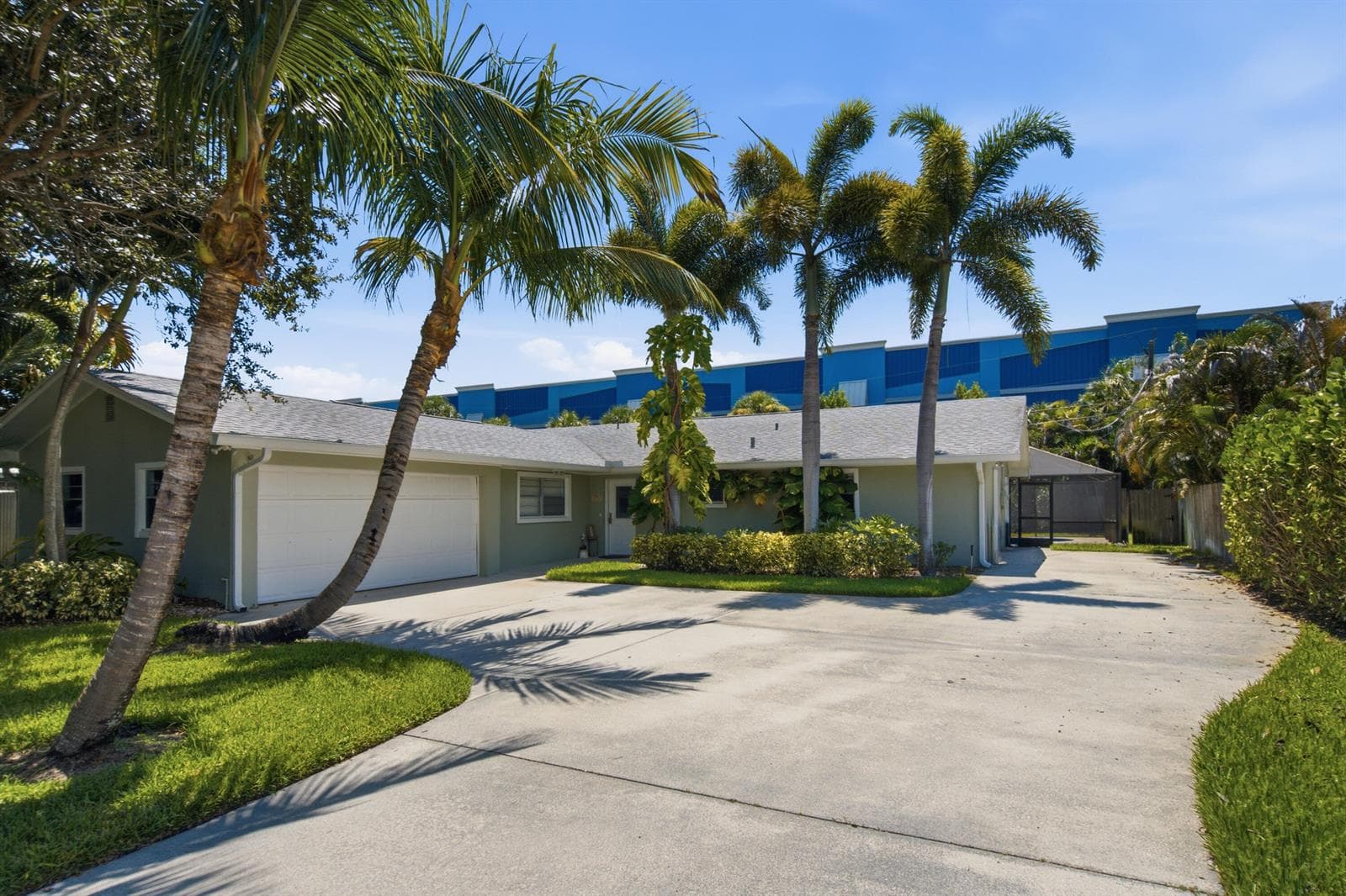 4796 SE Manatee Terrace, Stuart FL 34997